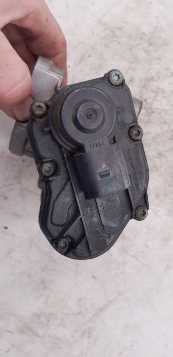 VANNES EGR RENAULT SCENIC II LIFT 1.9 DCI 8200630740A