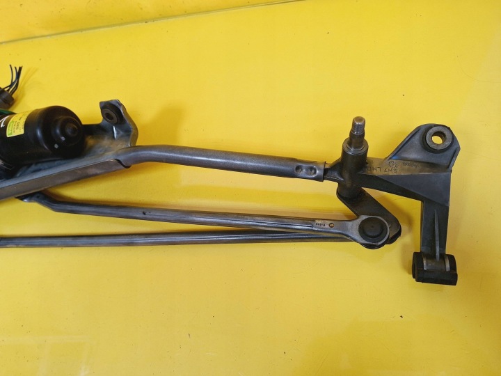 PETIT MOTEUR MÉCANISME ESSUIE-GLACES 53546602 ROVER 600 NR1