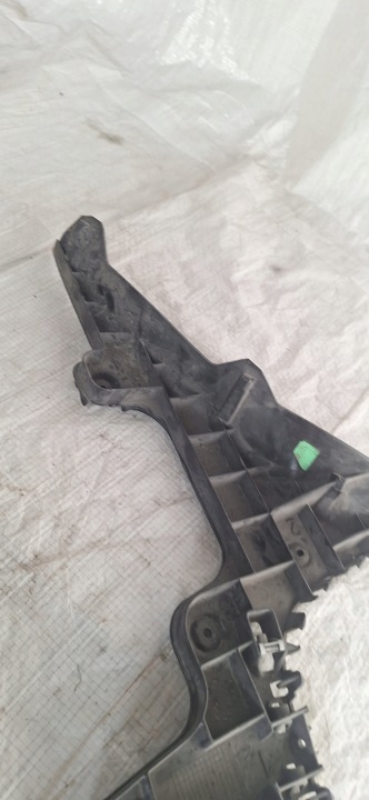 AUDI A3 8P SUPPORT GLISSIÈRE FIXATION PARE-CHOCS 8P3807377B