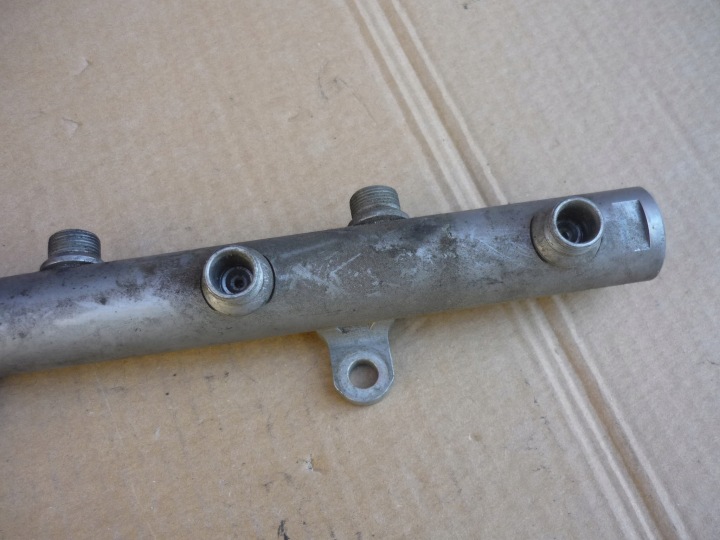 ENSEMBLE MOULURES WTRYSKOWYCH CAPTEURS 2.7 3.0 TDI V6 059130089AA 059130090AA