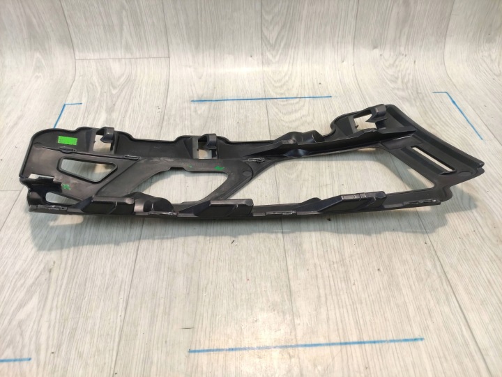 SKODA KAROQ 57A 17- GLISSIÈRE FIXATION PARE-CHOCS GAUCHE AVANT 57A807055