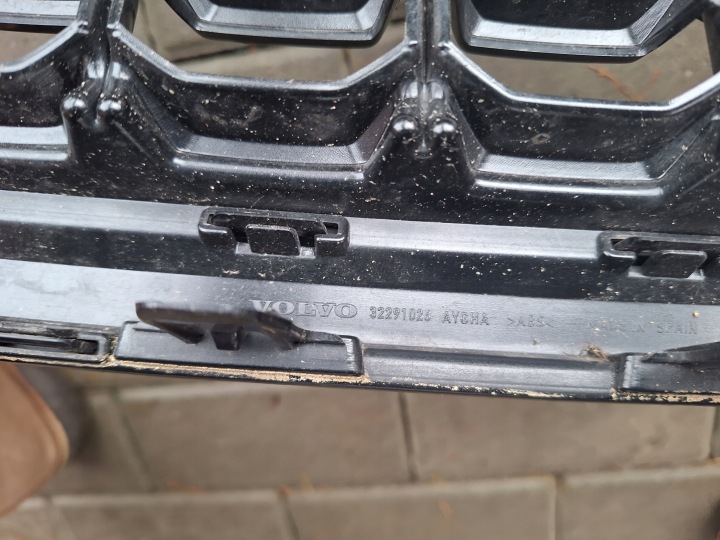 GRILLE CALANDRE GRILLE PARE-CHOCS VOLVO XC60 II LIFT R-DESIGN