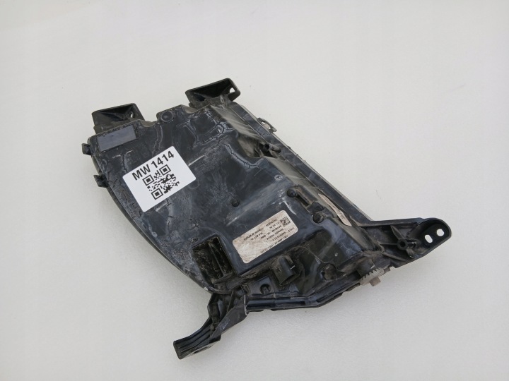 TESLA MODÈLE AVEC 2012- PHARES ANTIBROUILLARD LED FJD GAUCHE AVANT AVANT 6005915-01-E