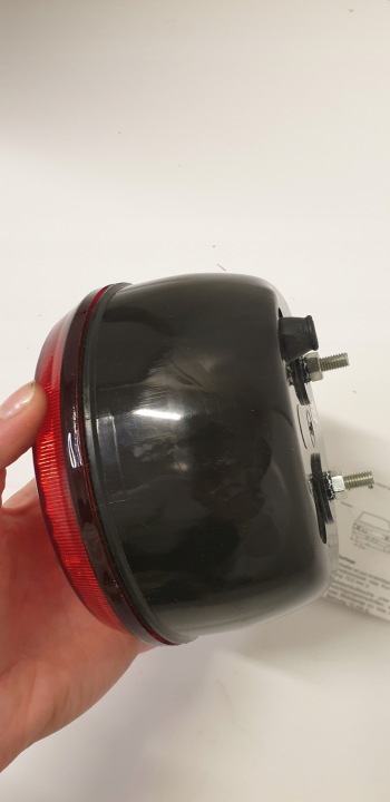 PHARE ANTIBROUILLARD ARRIÈRE L/P CONVIENT VERS VOLVO F6