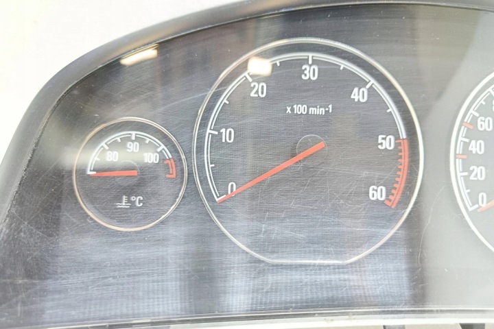 COMPTEUR OPEL SIGNUM 13193059 1.9L DIESEL 2006