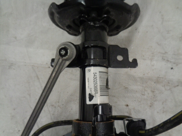 RENAULT MEGANE IV MCPHERSON ROTULE DE DIRECTION AMORTISSEUR DROIT