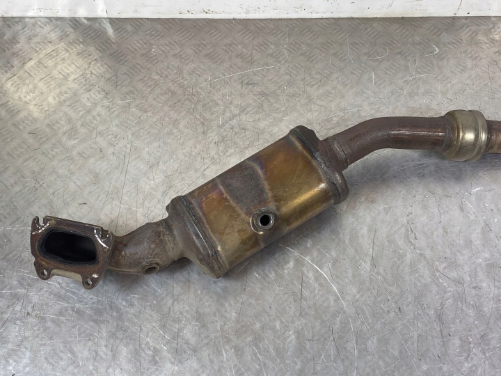 2023 JEEP GRAND CHEROKEE WL KATALIZATOR/DPF P68378101AD