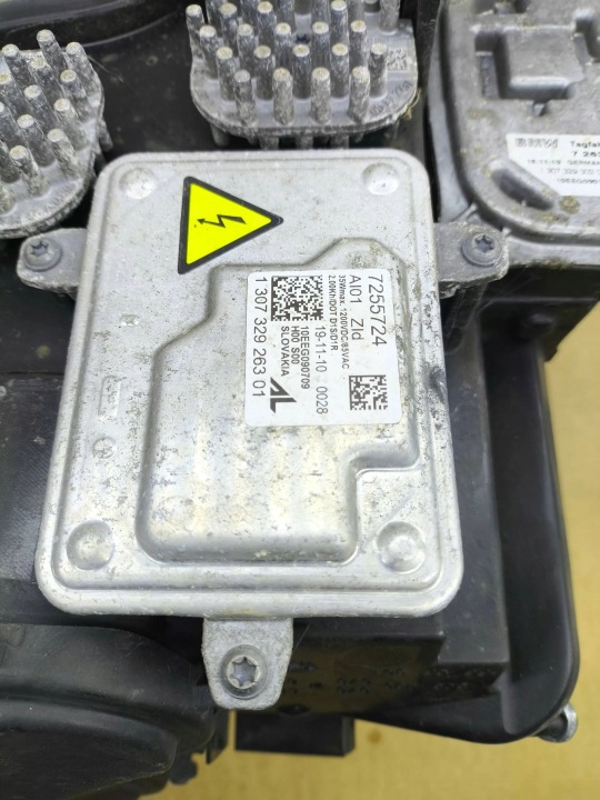 PROJECTEUR BMW 3 E92 E93 7239930