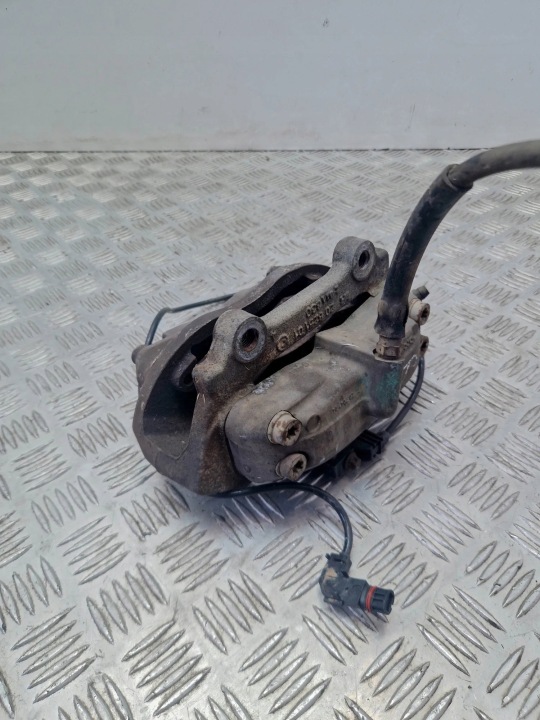 ÉTRIER DE FREIN DE FREIN AVANT DROIT MERCEDES-BENZ SL (R230) A2305400108 32095868