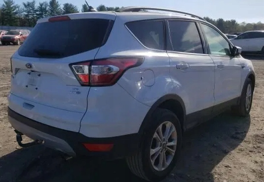 REGARDER CROCHET ATTELAGE VERS FORD KUGA MK2II 2013 2019