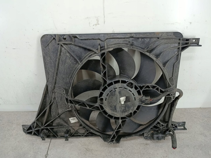 VENTILATEUR RADIATEUR NISSAN QASHQAI I RESTYLAGE 21483BB50A 1.6 DCI