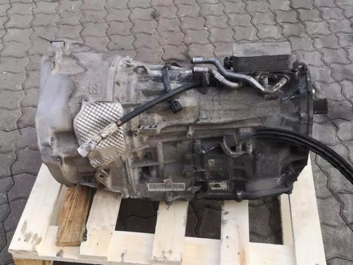 PORSCHE CAYENNE 958 92A GEARBOX SUR TRANSMISSION 0C8300037H
