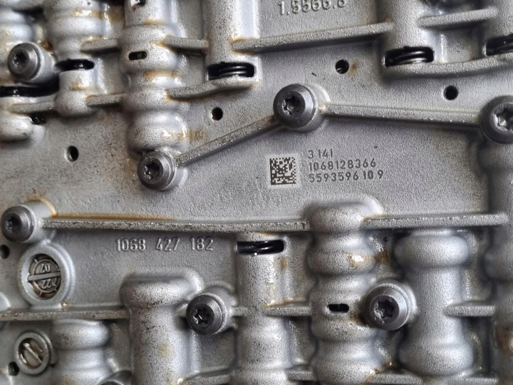 CONTRÔLEUR HYDRAULIQUE BOÎTE DE VITESSES LAND ROVER DISCOVERY 3 L319 2007