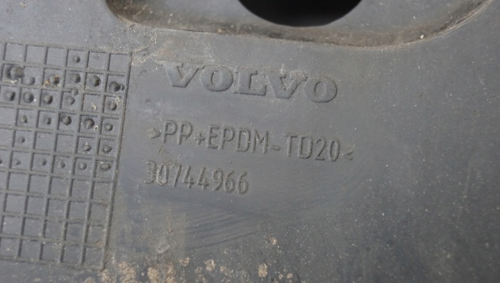 VOLVO S40 V50 POUTRE PARE-CHOCS 30744965