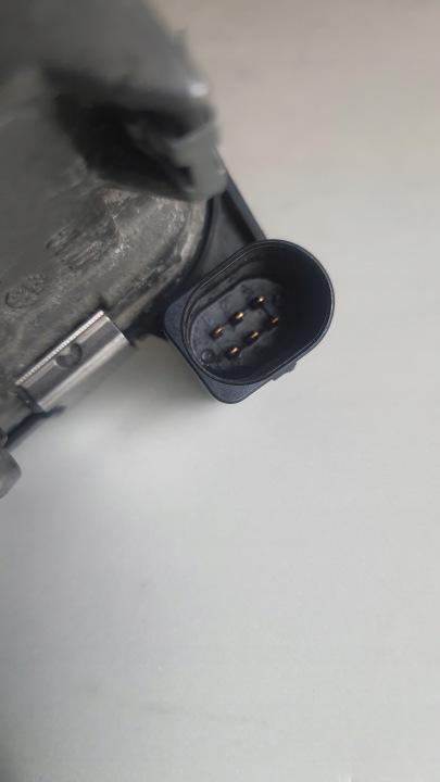 PAPILLON DES GAZ AIR MOTEUR PORSCHE PANAMERA (971) 06M13306WJ