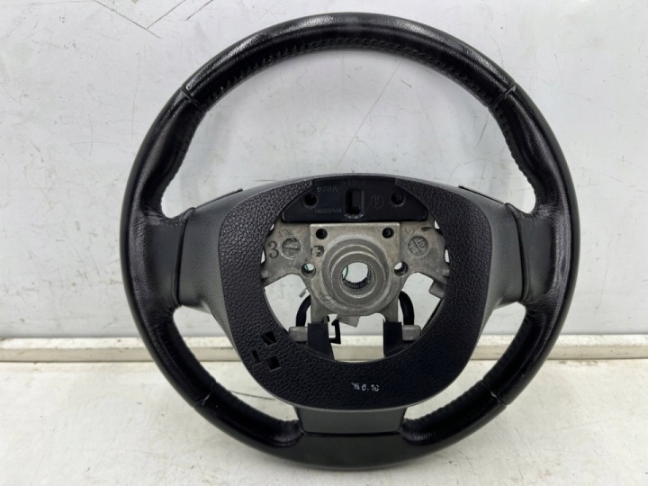VOLANT NISSAN X-TRAIL III T32 ROGUE QASHQAI J11 13-17R. CUIR CUIR
