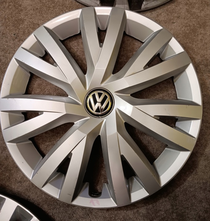 TAPACUBOS VW GOLF PASSAT TOURAN 16