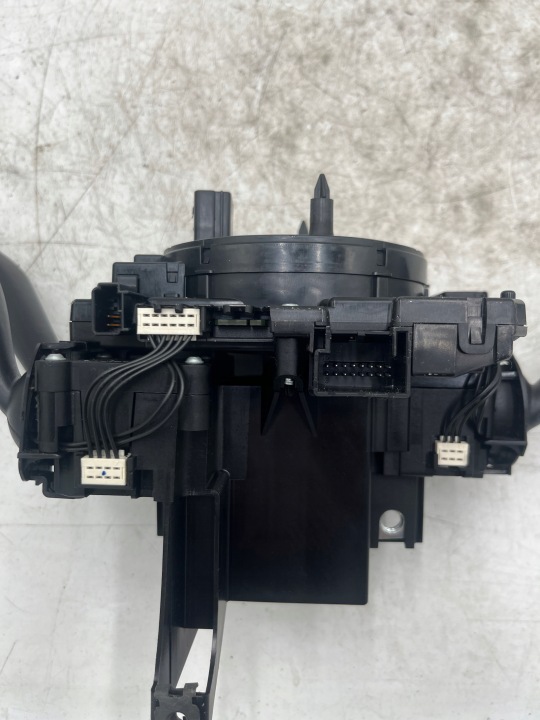 COMMUTATEUR COMPOSITE VW 5K0953569R 3C9953502C 3C9953501BE