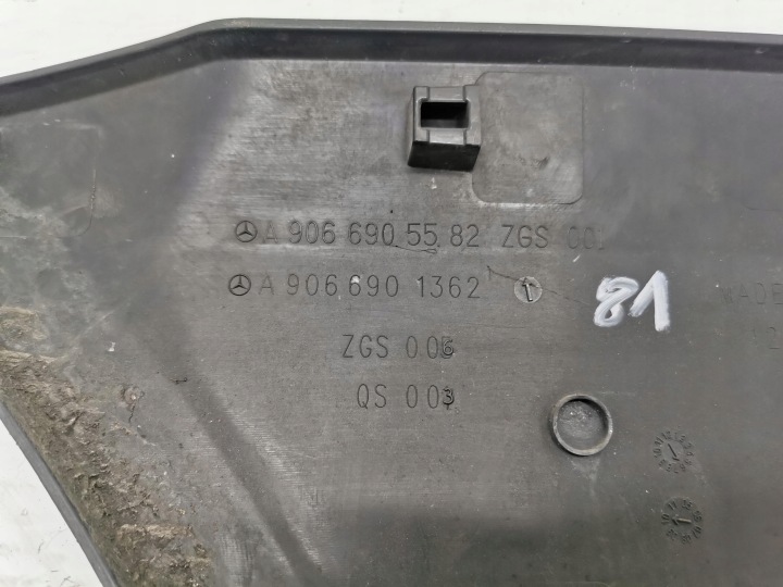 MOULURE GAUCHE ARRIÈRE MERCEDES SPRINTER W906 A9066905582