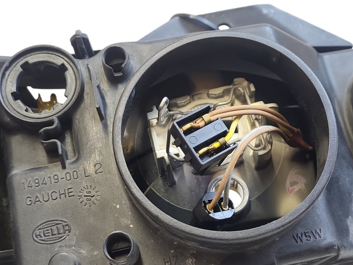 PROJECTEUR AVANT CÔTÉ GAUCHE RENAULT LAGUNA I 14941900
