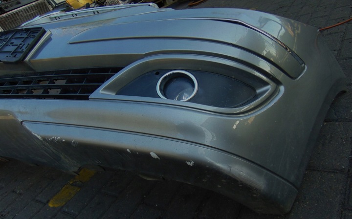 PARE-CHOCS AVANT AVANT GRILLE MERCEDES B CLASSE W245 EUROPE