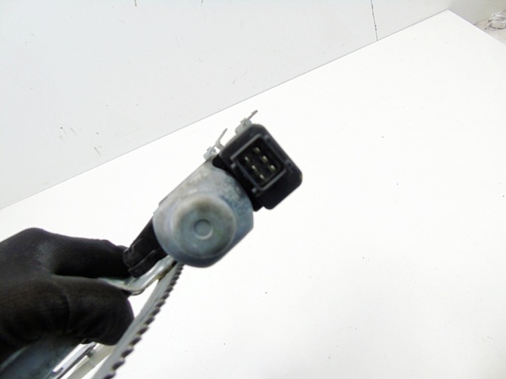 ÉLÉVATEUR VITRES GAUCHE AVANT OPEL MERIVA A 93189576