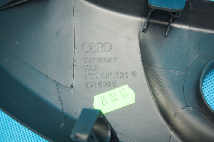 PROTECTION STELAZA SIÈGES DROITE AUDI A4 A5 A6 A7 8T0881326B 4PK