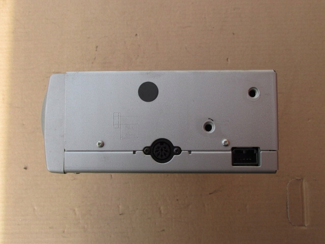 MITSUBISHI PAJERO III 2003R CHANGEUR DISQUES CD MZ312569
