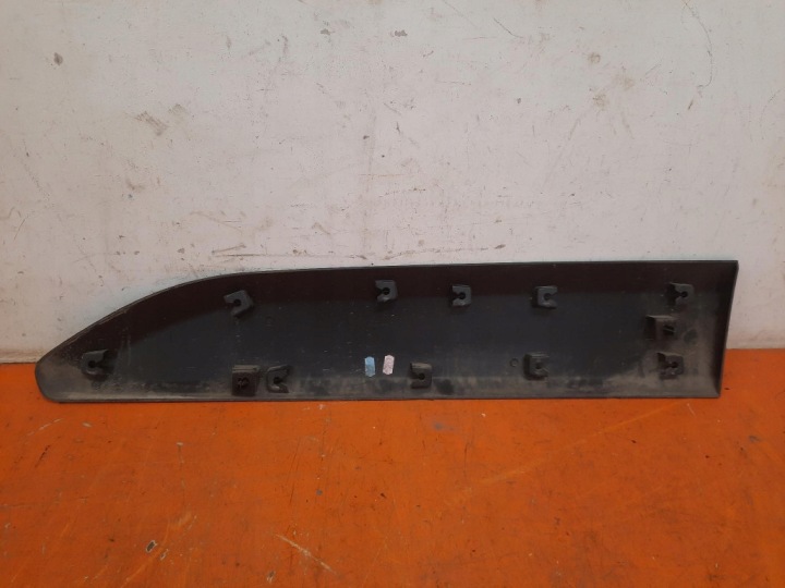 CITROEN BERLINGO IV 18- MOULURE PORTES AVANT AVANT DROITE 9817696277