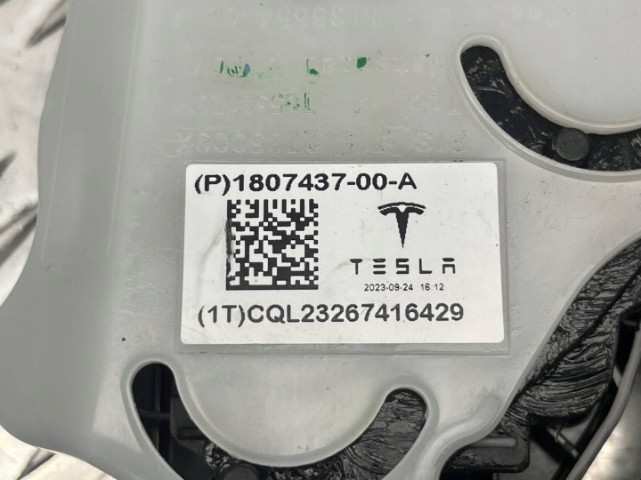 TESLA OE 1807437-00-A MODÈLE Y GRILLE CONDUIT D'AIR CONDUIT D'AIR AIR