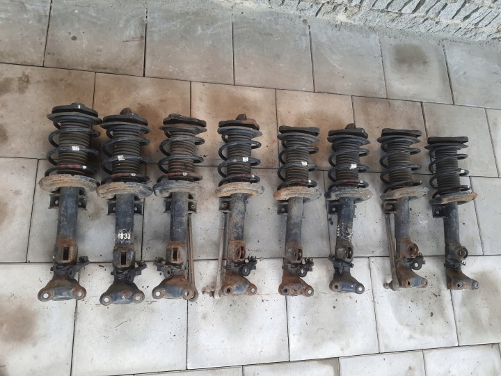 MCPHERSON AMORTISSEUR RESSORT AVANT LP MERCEDES W204 2043202866 2043202666