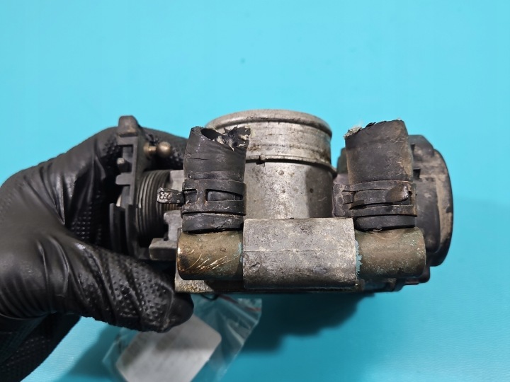 PAPILLON DES GAZ VW PASSAT B5 058133063H 1.8 20V