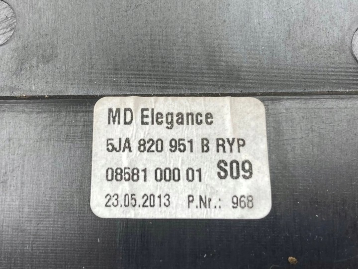 GRILLE CONDUIT D'AIR CENTRAL SKODA OE 5JA820951B