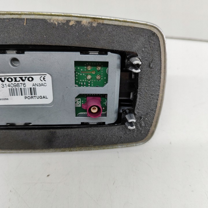 VOLVO XC70 2016 ANTENNE GPS