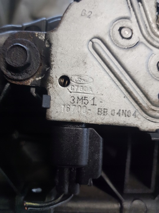 PANNEAU AVANT RENFORCEMENT OE 4M518B041AJ SERRURE CAPOTS CÂBLE FORD FOCUS MK2