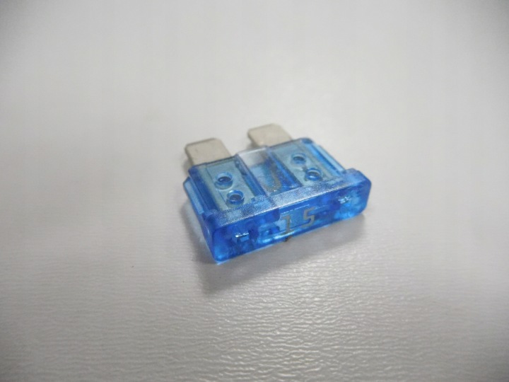 KIT FUSIBLES MERCEDES W211 W221 OE A0005460373
