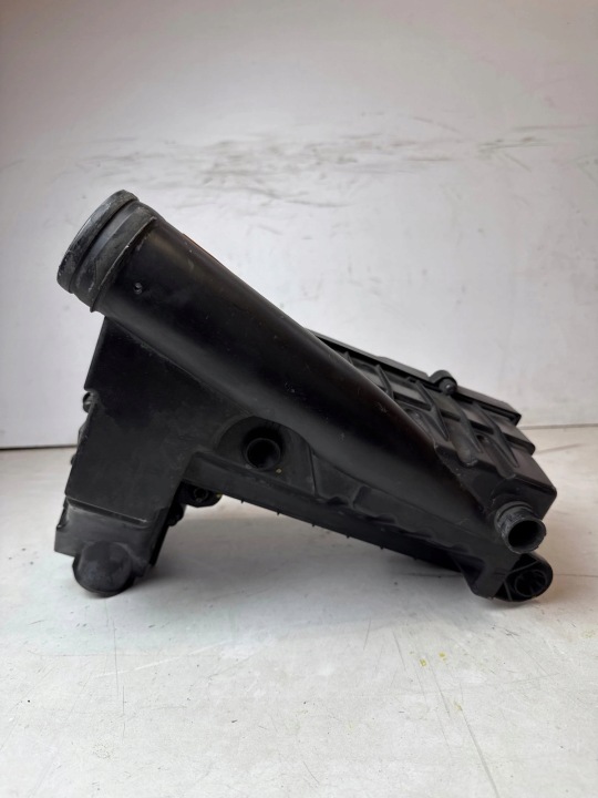 CHÂSSIS FILTRE AIR VOLKSWAGEN AUDI 1.9 TDI