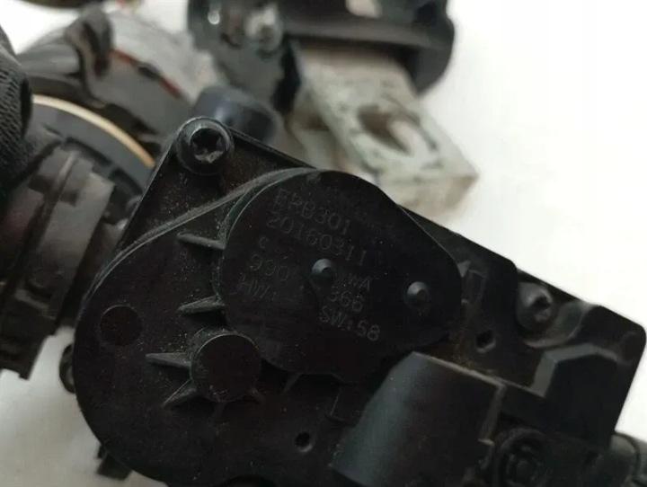 MERCEDES CL W217 AMG ADDITIONAL COOLING PUMP A0005003000 COOLANT