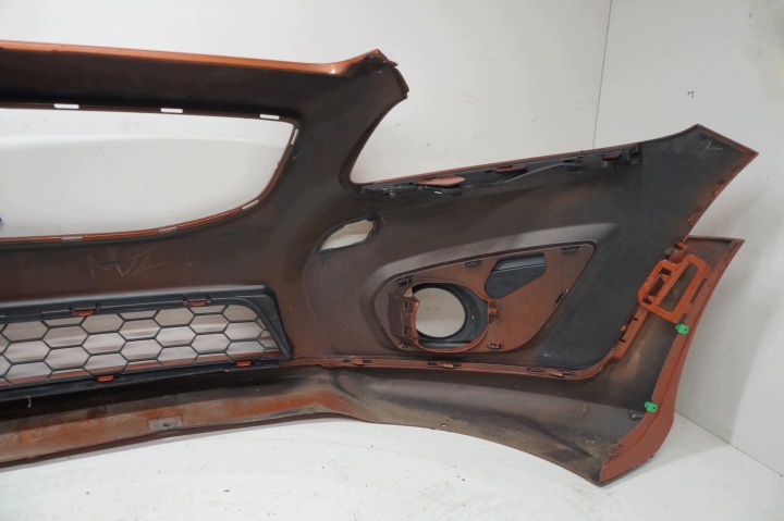 PARE-CHOCS AVANT AVANT VOLVO C30 I LIFT 701-46 11R