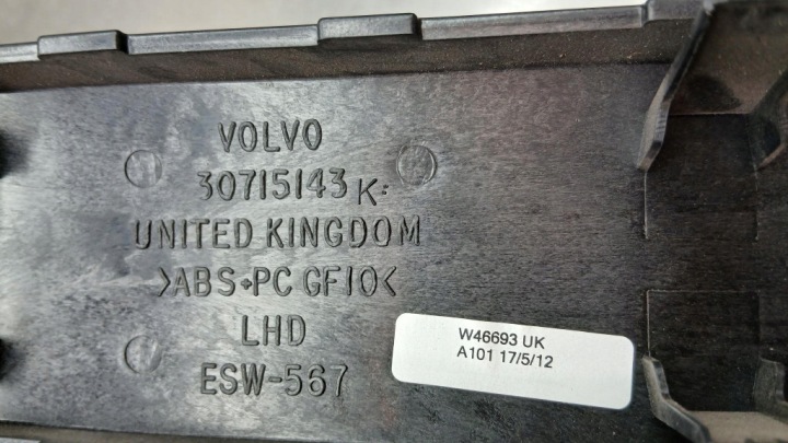 DÉCOR MOULURE TABLEAU DE BORD INSTRUMENTATION OE 30715143 VOLVO S80 II V70 III 08-16R