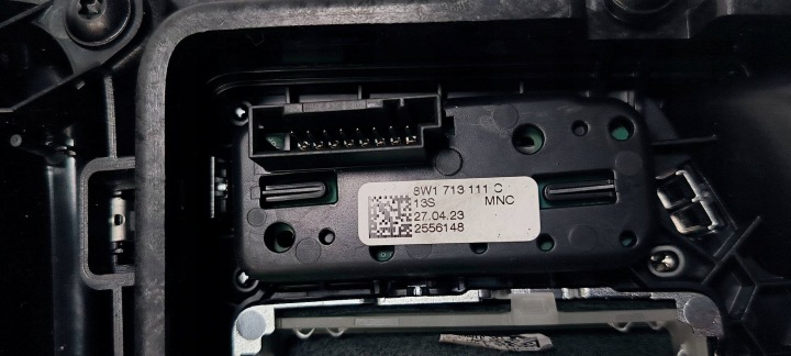PANNEAU 8W1713111C 8W0862533D 8W1864261H AUDI A4 B9 QUATTRO