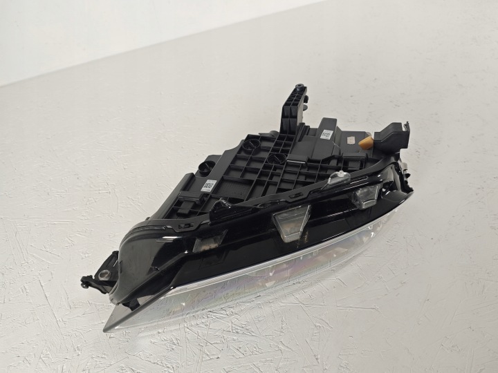 VW T-ROC LIFT PHARE DROIT AVANT AVANT 2GA941036AK