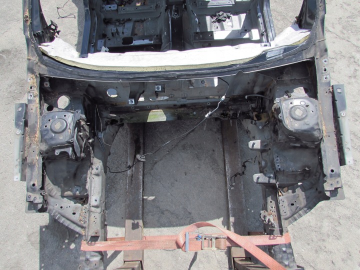 VOLVO XC60 08-17 QUART LONGERON AVANT GAUCHE 452-46 POMORSKIE