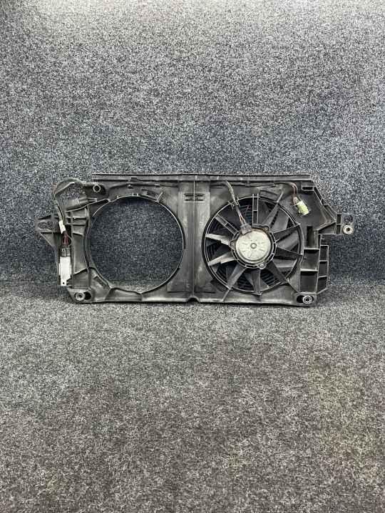 VW CRAFTER I MERCEDES W906 SPRINTER PROTECTION RADIATEUR VENTILATEUR 820751