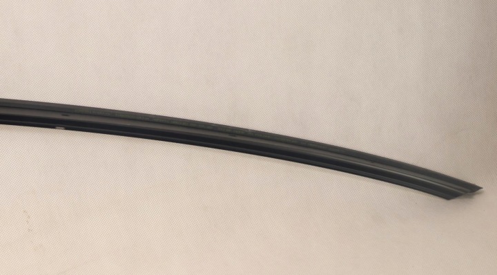 TESLA MODÈLE 3 III MOULURE TOITS GAUCHE NEUF 108351901D