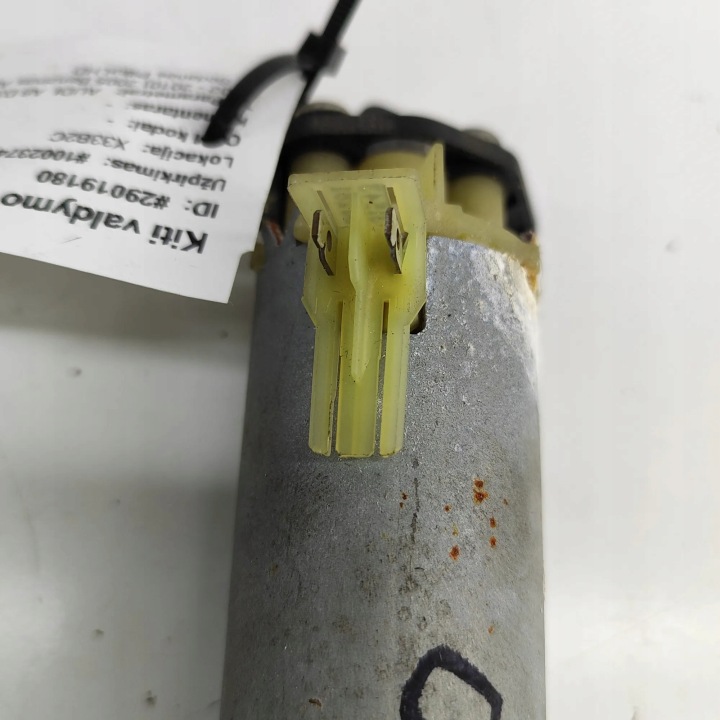 PETIT MOTEUR AVANT DROIT SIÈGES AUDI 0130002529 3.0L DIESEL 2006