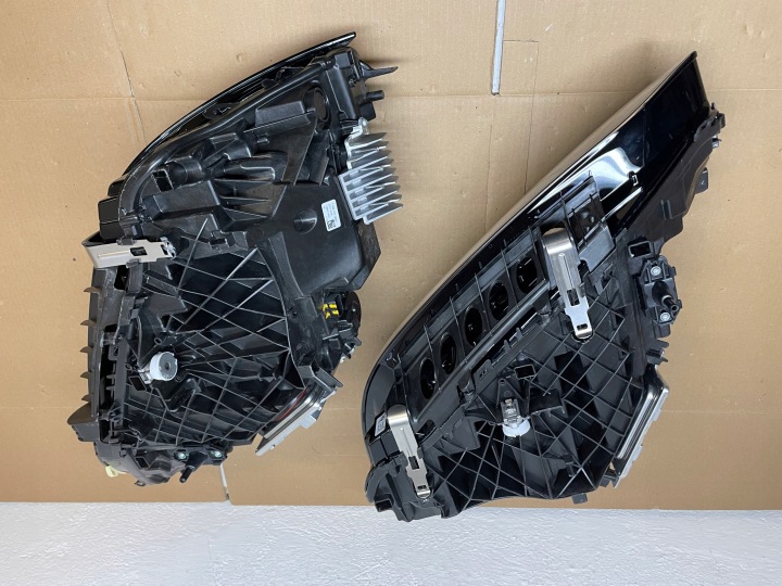 PHARES GAUCHE DROITE BMW 4 G22 COMPLET LED COMPLET