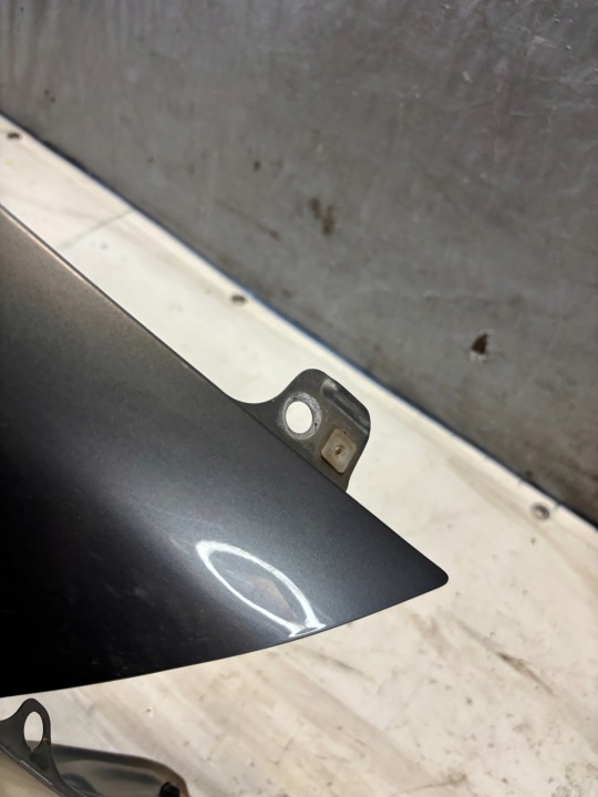 AILE DROIT AVANT HONDA STREAM I 1 LIFT K: NH674P