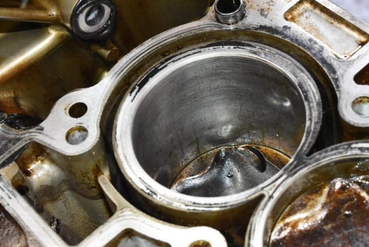 BLOC BAS MOTEUR ARBRE H4M740 DACIA DOKKER 1.6 SCE 102 KM 12-17
