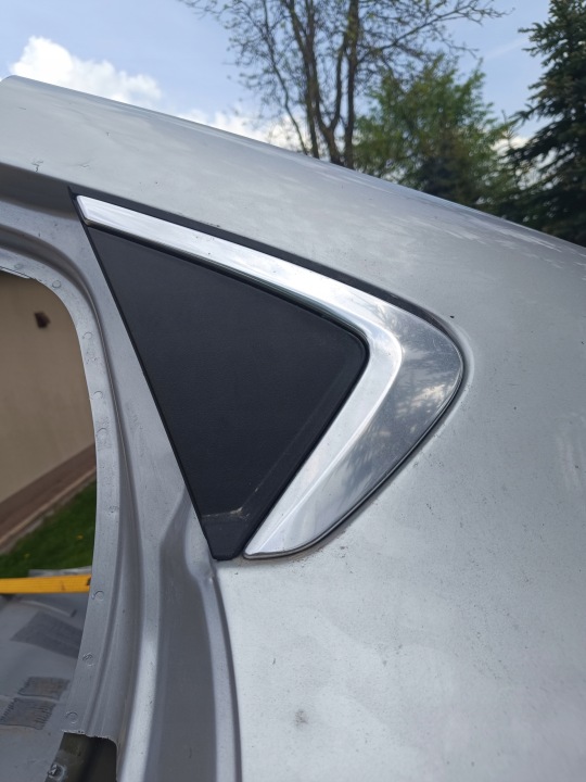 CHEVROLET VOLT 2016 TRIANGLE MOULURE ARRIÈRE DROITE 84178723 GAUCHE 84178722